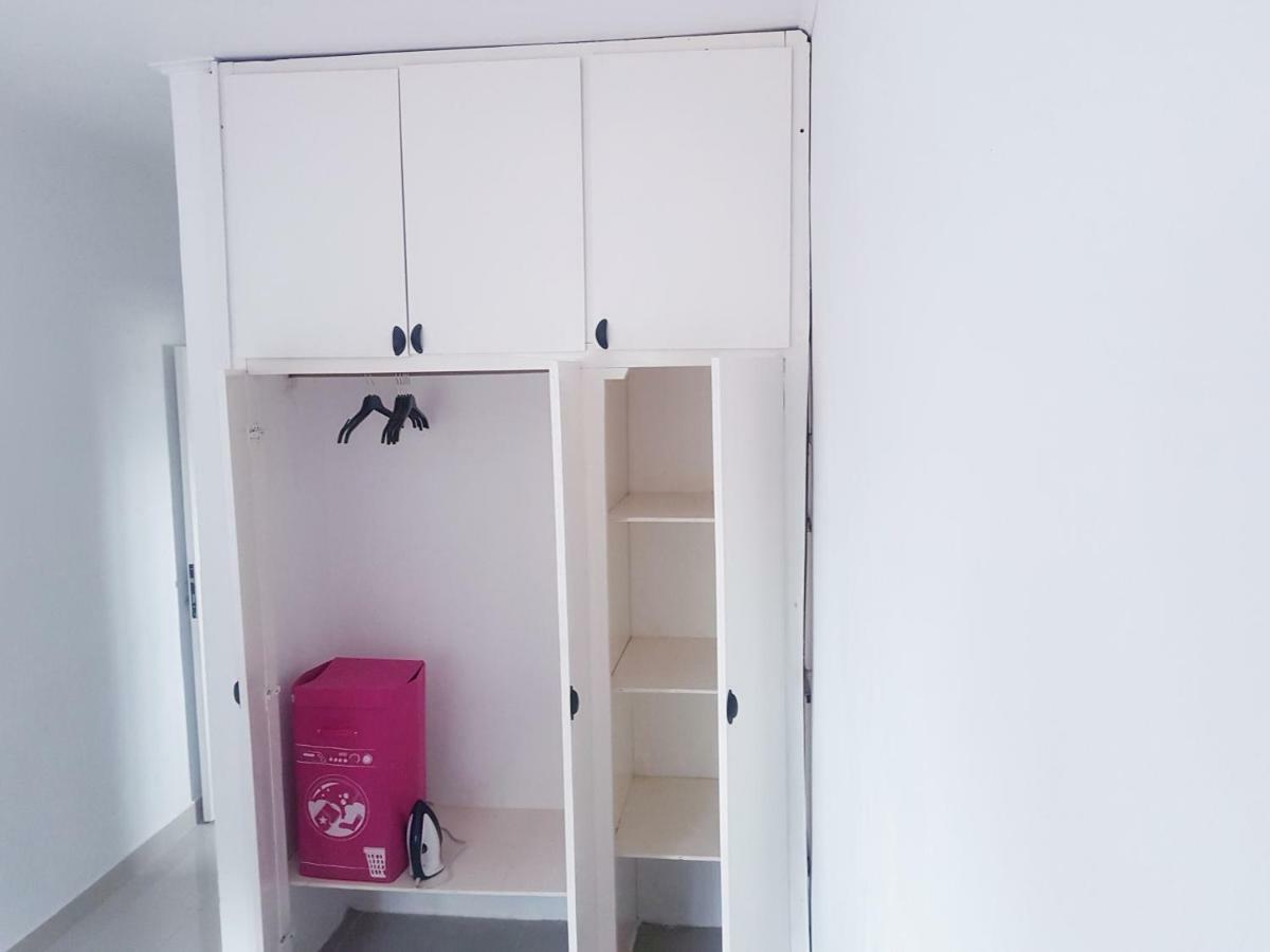 Appartement Makepe Bm 2 ดูอาลา ภายนอก รูปภาพ